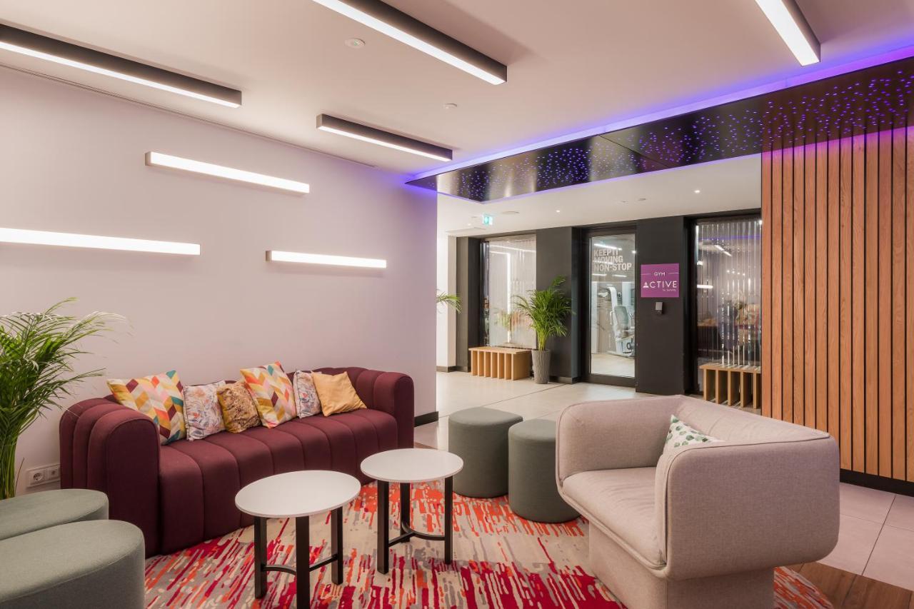Yotel Porto Bagian luar foto