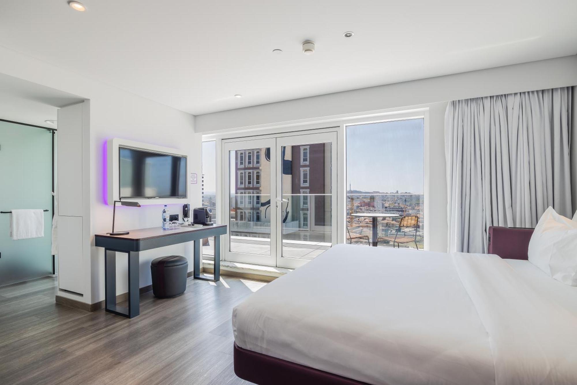 Yotel Porto Bagian luar foto